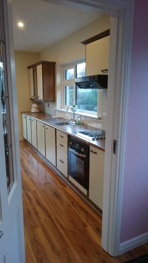 Mick'S Cottage Loughrea Exterior foto